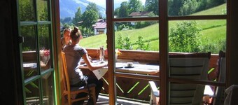 One-room apartment 30sqm, shower/WC, small eat-in kitchen, balcony
