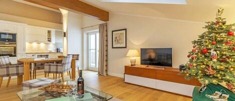 Fernseher