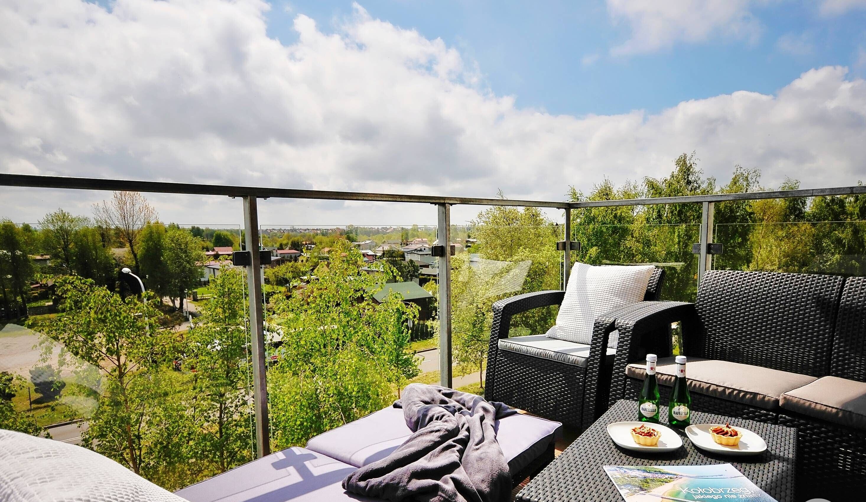 ดีลักซ์อพาร์ทเมนท์, 1 ห้องนอน, ใช้สระว่ายน้ำได้, วิวสวนสาธารณะ (E301) | วิวจากห้องพัก