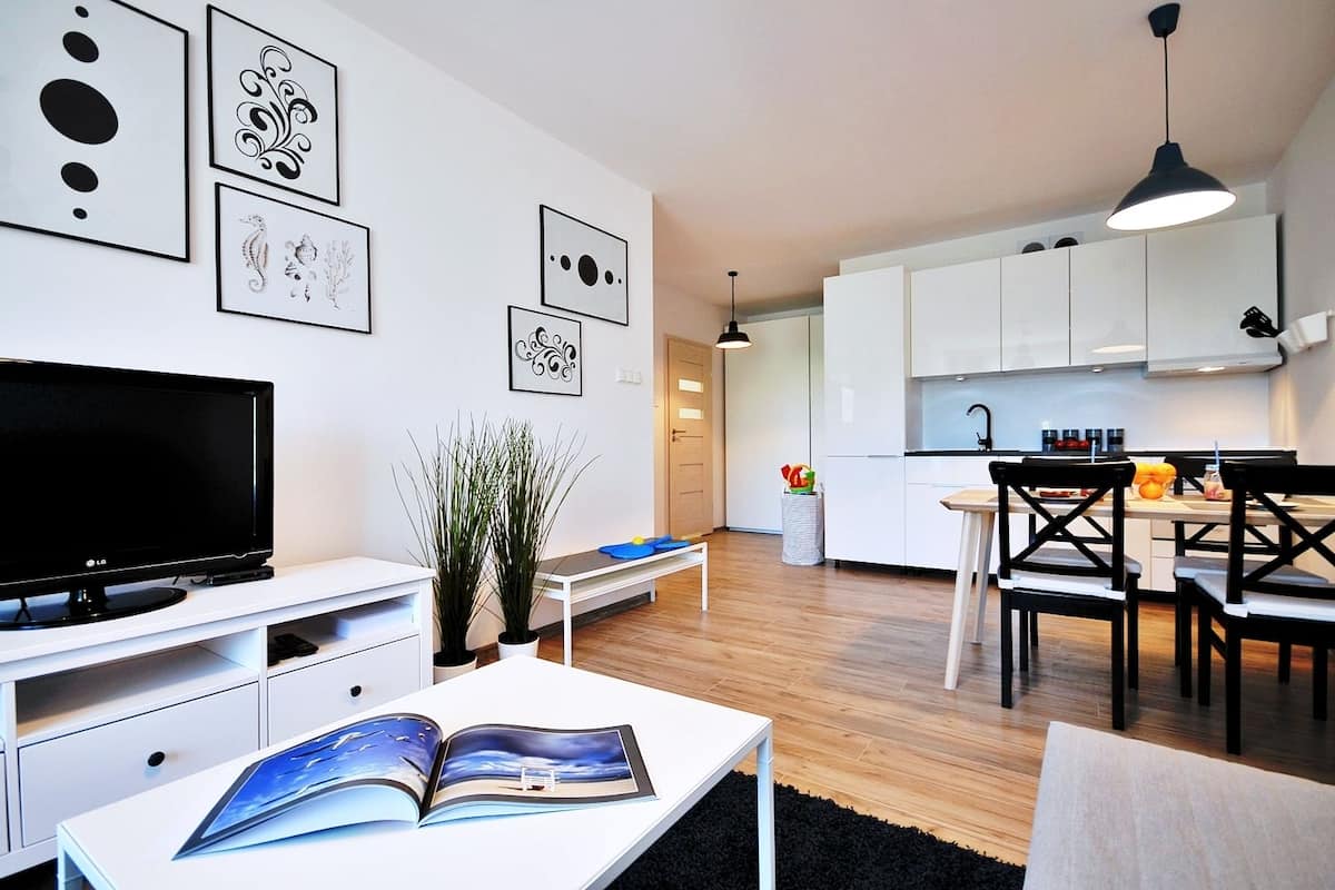 Classic Apartment, 1 Bedroom, Park View (B208) | Private kitchen | Full-sized fridge, stovetop, dishwasher, espresso maker