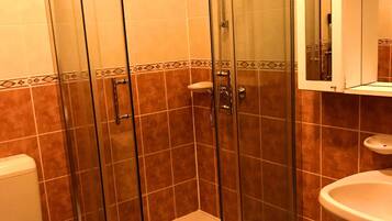 Standard Apartment, 1 Bedroom, Balcony | Bathroom | Shower, free toiletries, towels