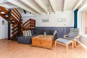 TV - Holiday house North Sea Mermaid (Esens)