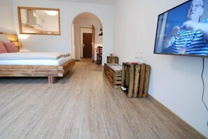 1 bedroom, iron/ironing board, Internet, bed sheets - Apartment Fischerbräuwiese for 2 persons, 38 sqm (Bad Reichenhall)