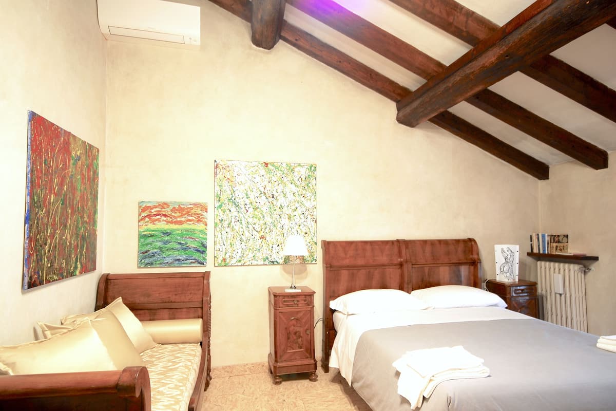 Décoration personnalisée, ameublement personnalisé, bureau