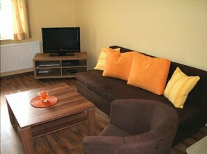 Flachbildfernseher, DVD-Player