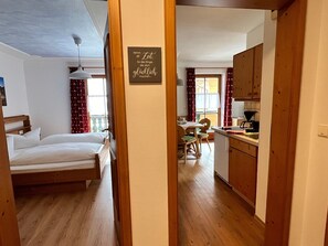 2 Schlafzimmer, Internetzugang, Bettwäsche