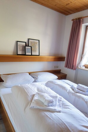 2 slaapkamers, internet, beddengoed