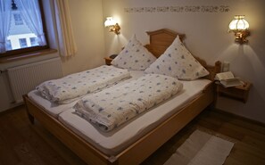 2 Schlafzimmer, Internetzugang, Bettwäsche