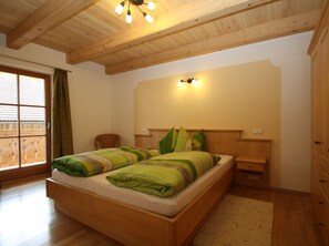 2 chambres, accès Internet, draps fournis