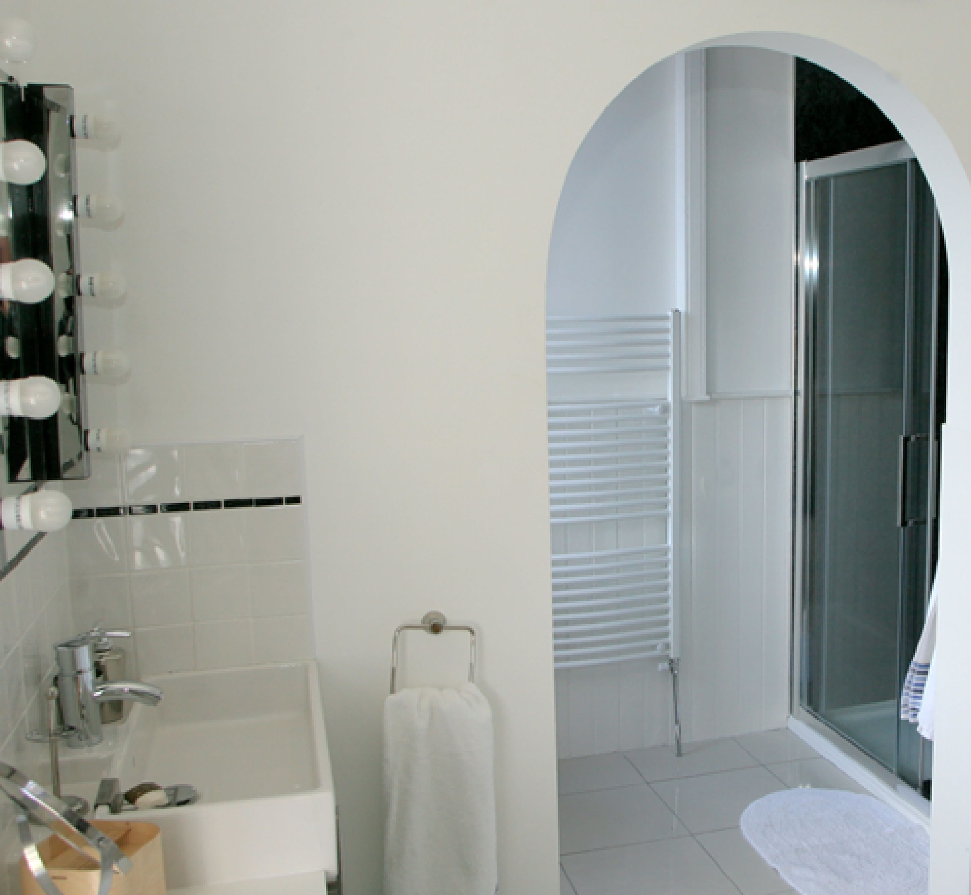 Hair dryer, towels