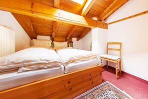 1 bedroom, Internet, bed sheets