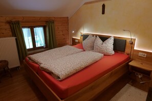 2 bedrooms, Internet, bed sheets