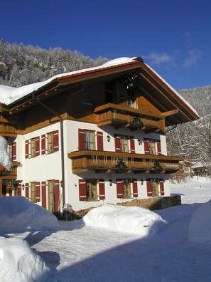 Majoituspaikan julkisivu