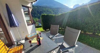 Ferienwohnung Nr. 2, 1-2 Personen, 42 qm, Dusche/WC, Terrasse, TV, 1 Schlafzimmer, Erdgeschoss