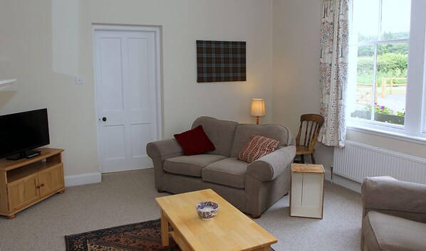 1 bedroom, iron/ironing board, bed sheets