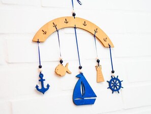 Unclassified image, 2 of 57, button