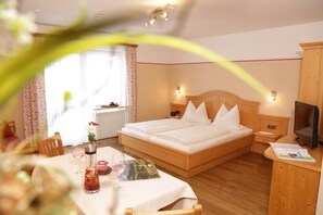 1 habitación, internet y ropa de cama 