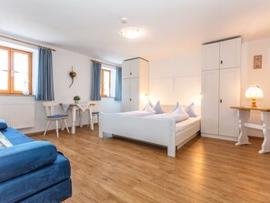 1 chambre, accĂšs Internet, draps fournis
