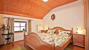 2 chambres, accĂšs Internet, draps fournis