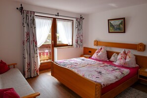 2 Schlafzimmer, Internetzugang, Bettwäsche