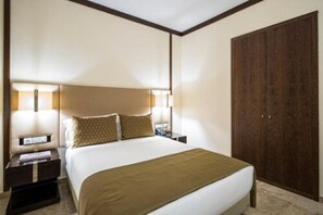 Chambre Double Standard | Coffres-forts dans les chambres, bureau, chambres insonorisées