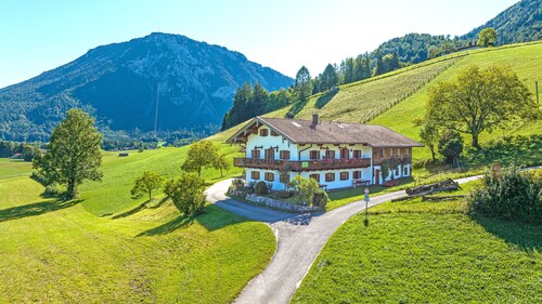 2-Zimmer Ferienwohnung - 1 -(48qm), Terrasse, Küche extra, 1 Schlaf- und 1 Wohn-/Schlafraum, max 4 Personen