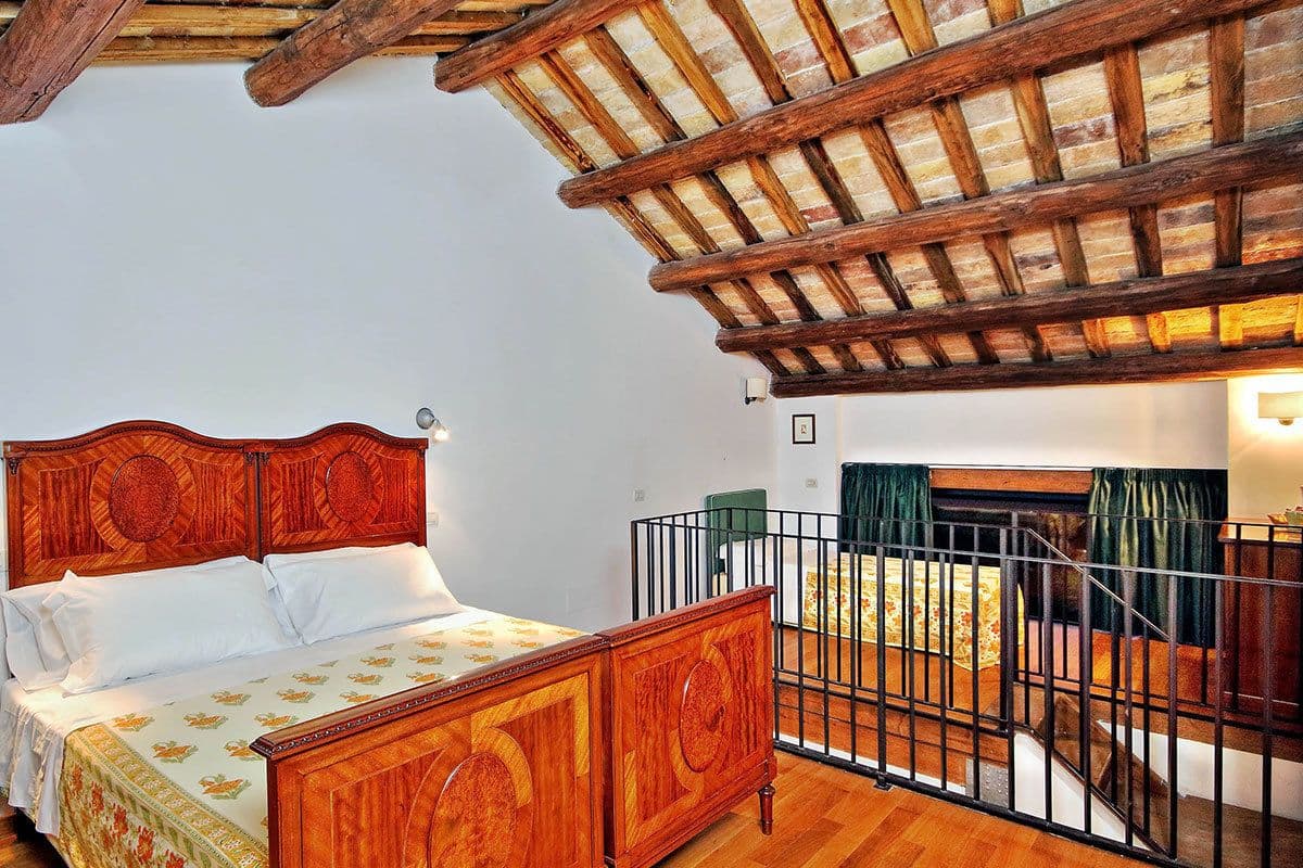 Habitación doble clásica | Minibar, escritorio, cunas y camas extra