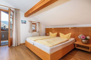 1 غرفة نوم وخدمة الإنترنت وملاءات أسرّة