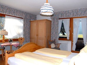 1 chambre, accès Internet, draps fournis