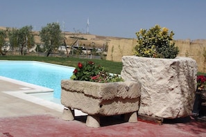 Utomhuspool