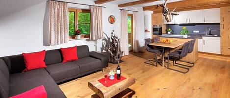 テレビ、DVD プレーヤー、卓球台