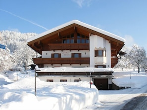 Esterni