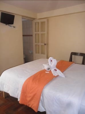 In-room safe, free WiFi