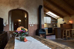 Refrigerador, horno, parrilla de estufa y lavavajillas 