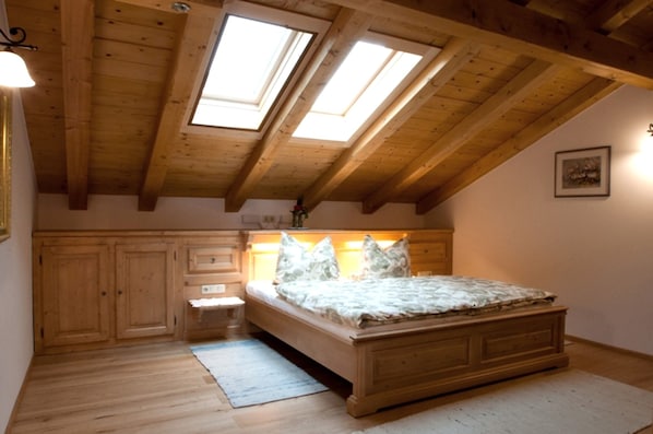 2 Schlafzimmer, Internetzugang, Bettwäsche