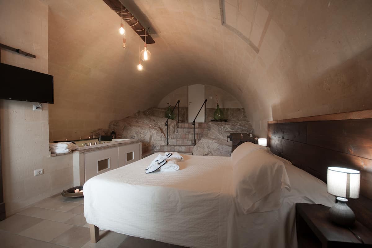 Literie de qualité supérieure, minibar, coffres-forts dans les chambres