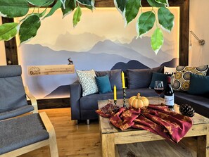 DVD player - Vier-Raum-Ferienwohnung "Sonnenschein", 110qm (Reit im Winkl)