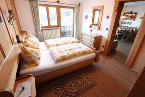 1 chambre, accĂšs Internet, draps fournis