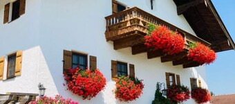 Huoneisto "Blick Untersberg", pohjakerros, 5 henkilöä, 120 neliömetriä