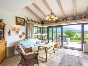 Fernseher, Kamin