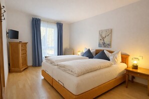 1 bedroom, Internet, bed sheets