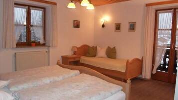 1 bedroom, internet, bed sheets