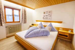 2 Schlafzimmer, Internetzugang, Bettwäsche