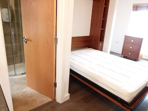 Studio | Iron/ironing board, free WiFi - SS Property Hub - City of London Studio Apartment 14 (London)