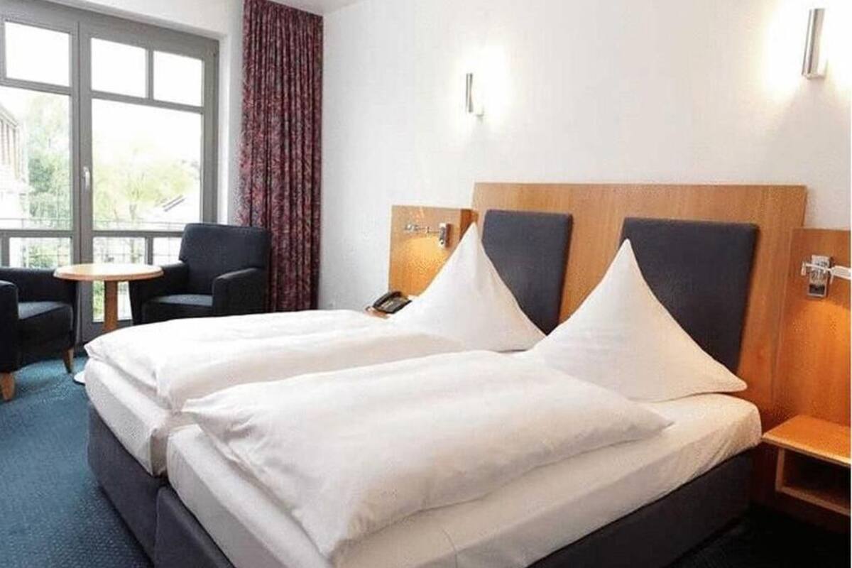 Comfort Double Room | Desk, free cribs/infant beds, free WiFi