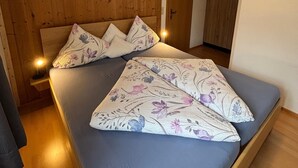 1 間睡房、上網、床單