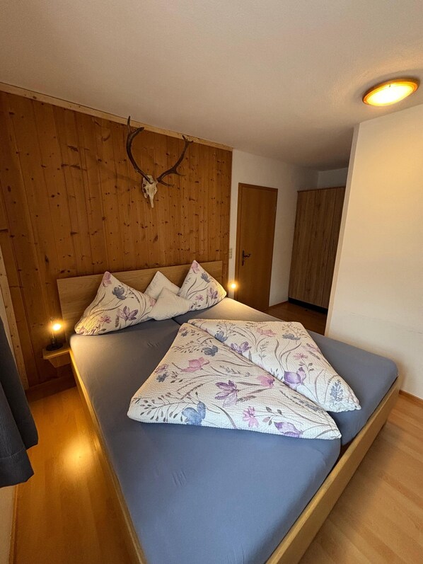 1 chambre, accès à Internet, literie fournie