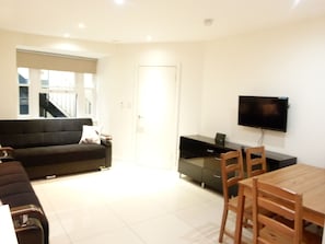 TV - SS Property Hub - Apartment close to Hyde Park (London)