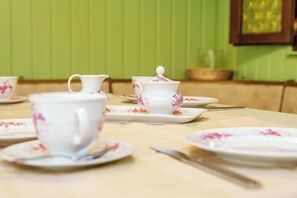 Dining - Apartment Alex with balcony, approx. 68 sqm (Reit im Winkl)