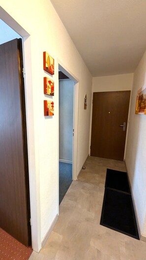 Interior - Apartment Alex with balcony, approx. 68 sqm (Reit im Winkl)